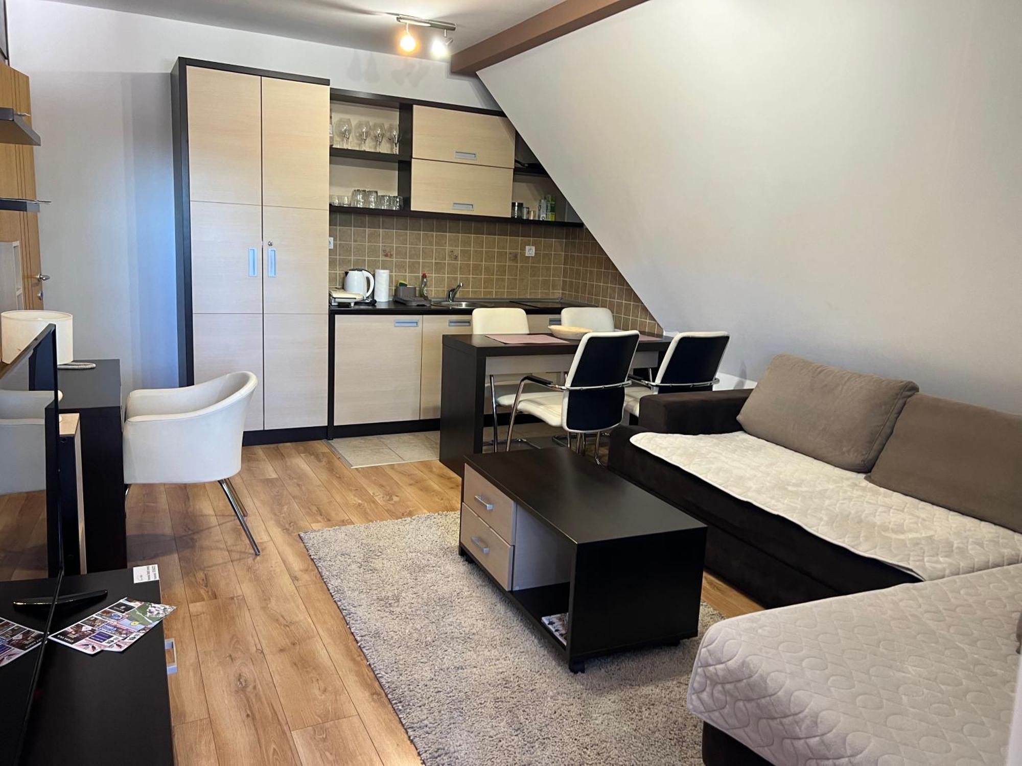 Family Apartmans Harry- Apartmans Of The Apart Hotel & Spa Zoned, Kopaonik - Special Benefit, Children Up To 13 Years Of Age Accompanied By Two Adults Stay For Free-Parking-Breakfast-Pool&Spa Exteriér fotografie